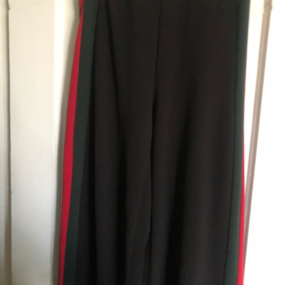 Track pants ❤️💚❤️💚 - Picture 3 of 4